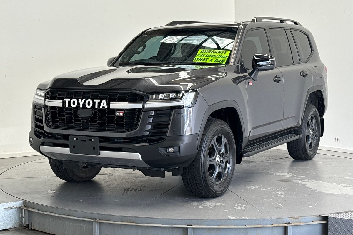 2023 Toyota Landcruiser LC300 GR-S (4x4) FJA300R