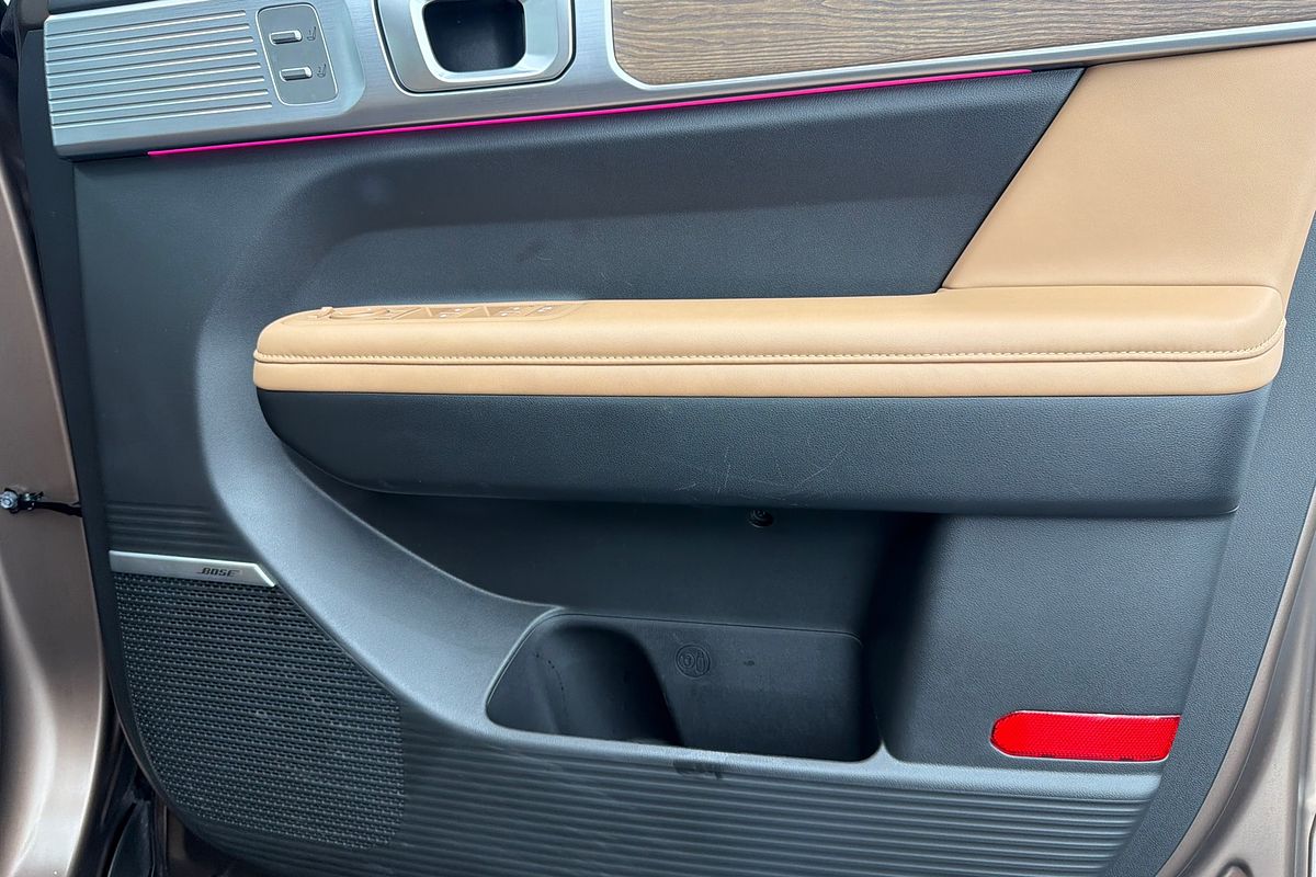 2024 Hyundai Santa Fe Hybrid Calligraphy MX5.V1