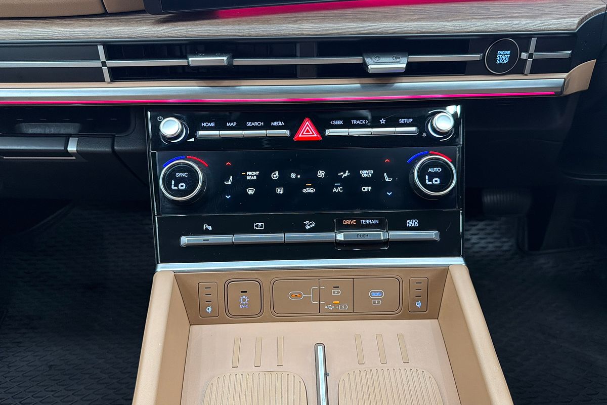 2024 Hyundai Santa Fe Hybrid Calligraphy MX5.V1