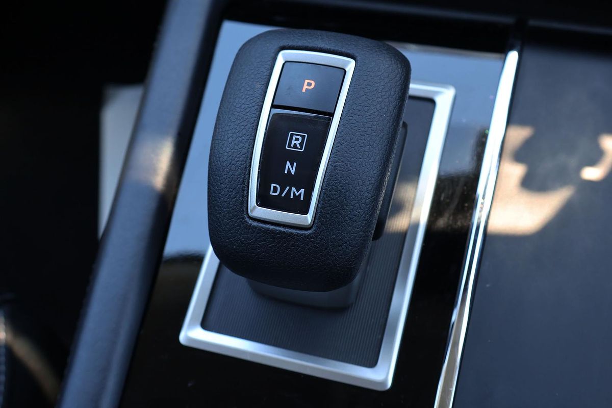 2024 Mitsubishi Outlander ES ZM