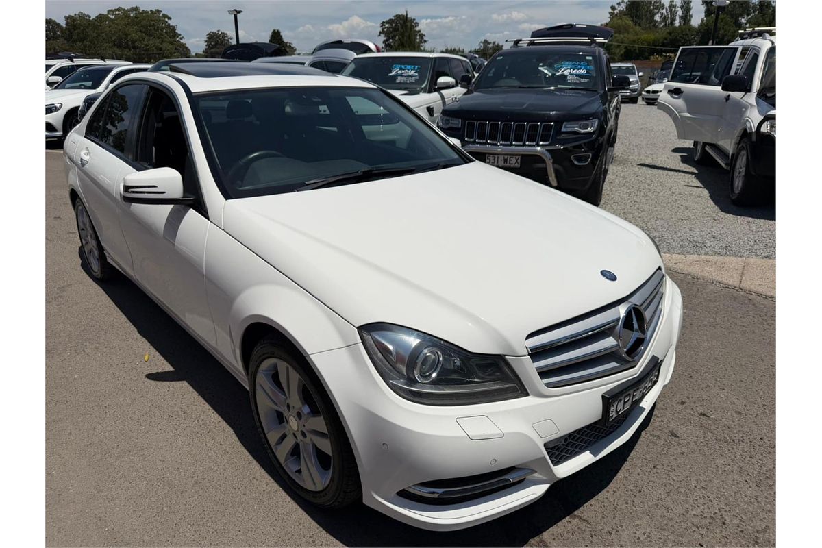 2013 Mercedes-Benz C-Class C200 Avantgarde W204