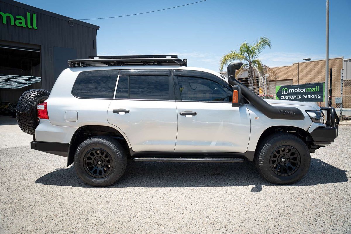 2015 Toyota Landcruiser GX VDJ200R