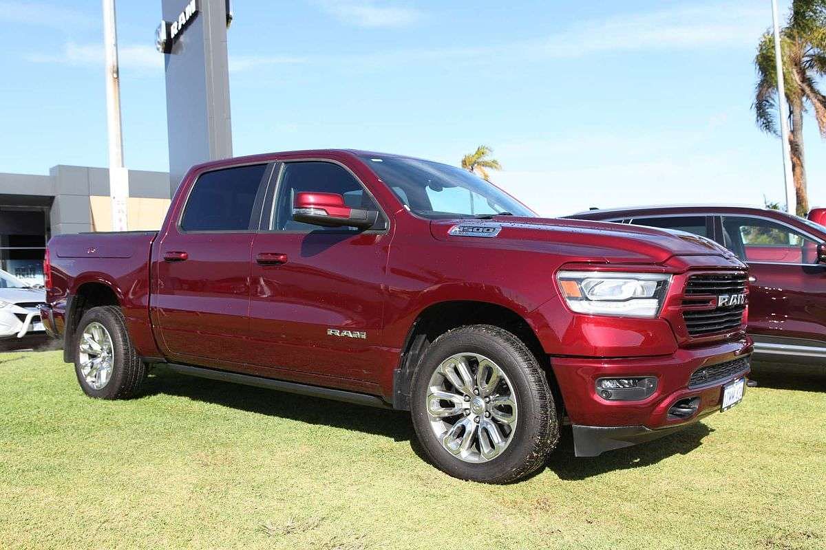 2024 RAM 1500 Laramie Sport RamBox DT 4X4 SWB