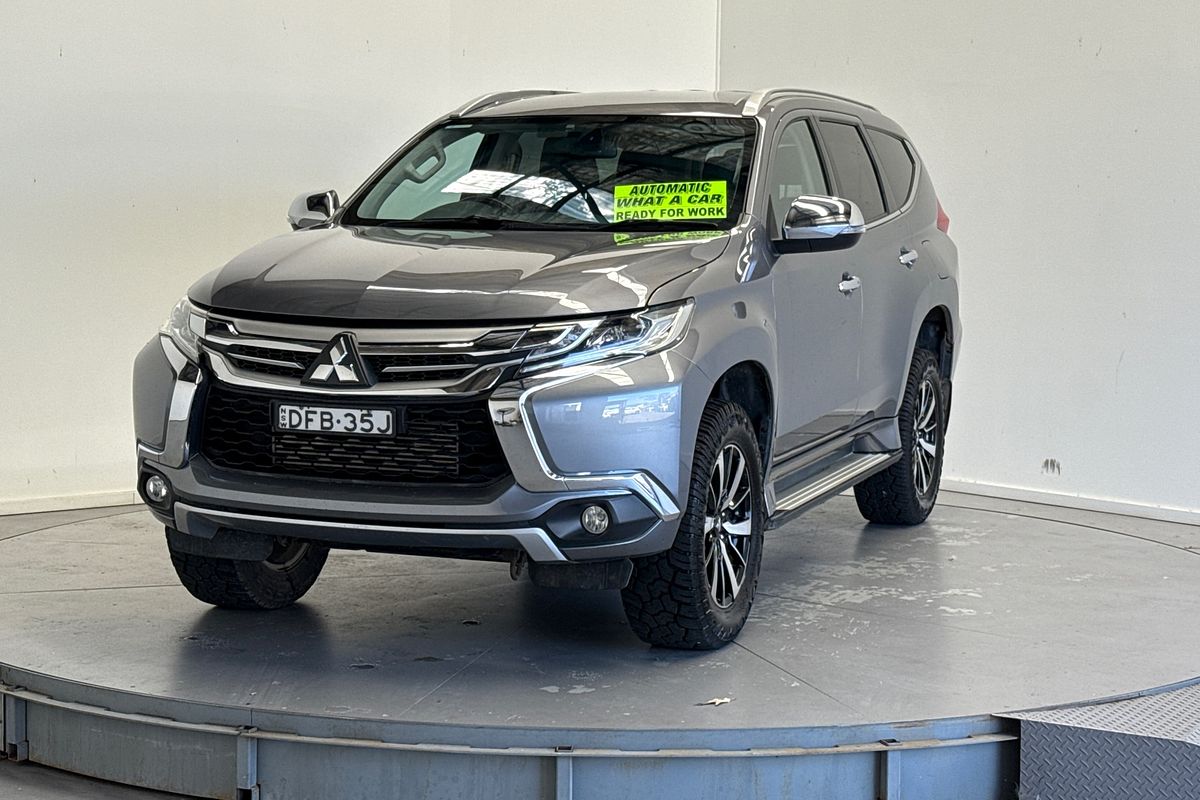 2016 Mitsubishi Pajero Sport GLS (4x4) QE