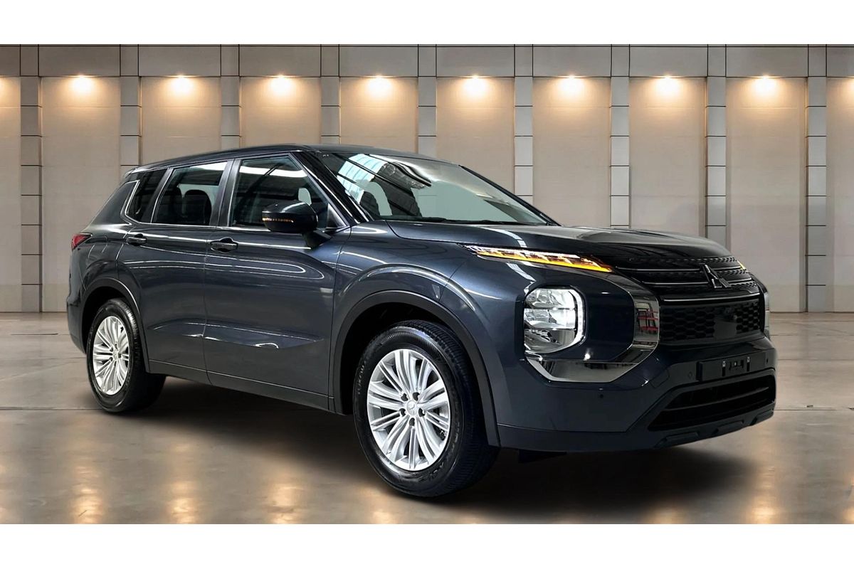 2024 Mitsubishi Outlander ES ZM