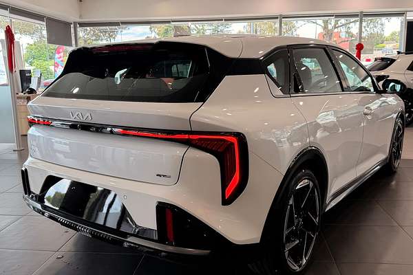 2025 Kia K4 GT-Line CL4m thumb-5