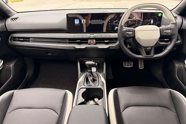 2025 Kia K4 GT-Line CL4m thumb-10