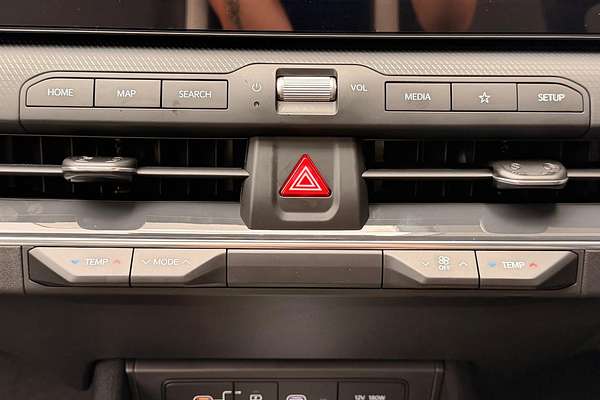 2025 Kia K4 GT-Line CL4m thumb-14