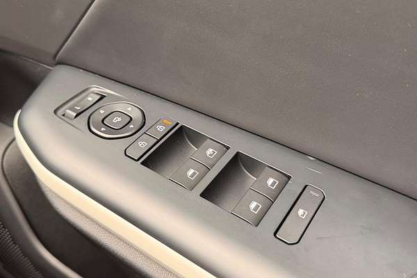 2025 Kia K4 GT-Line CL4m thumb-24