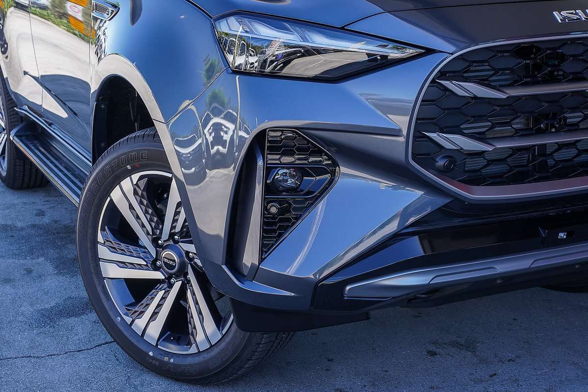 2025 Isuzu MU-X LS-T