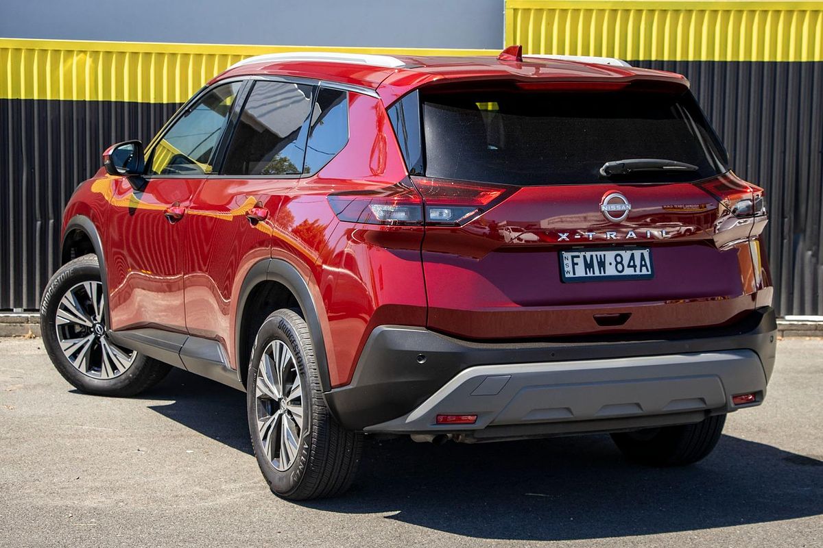 2024 Nissan X-TRAIL ST-L T33