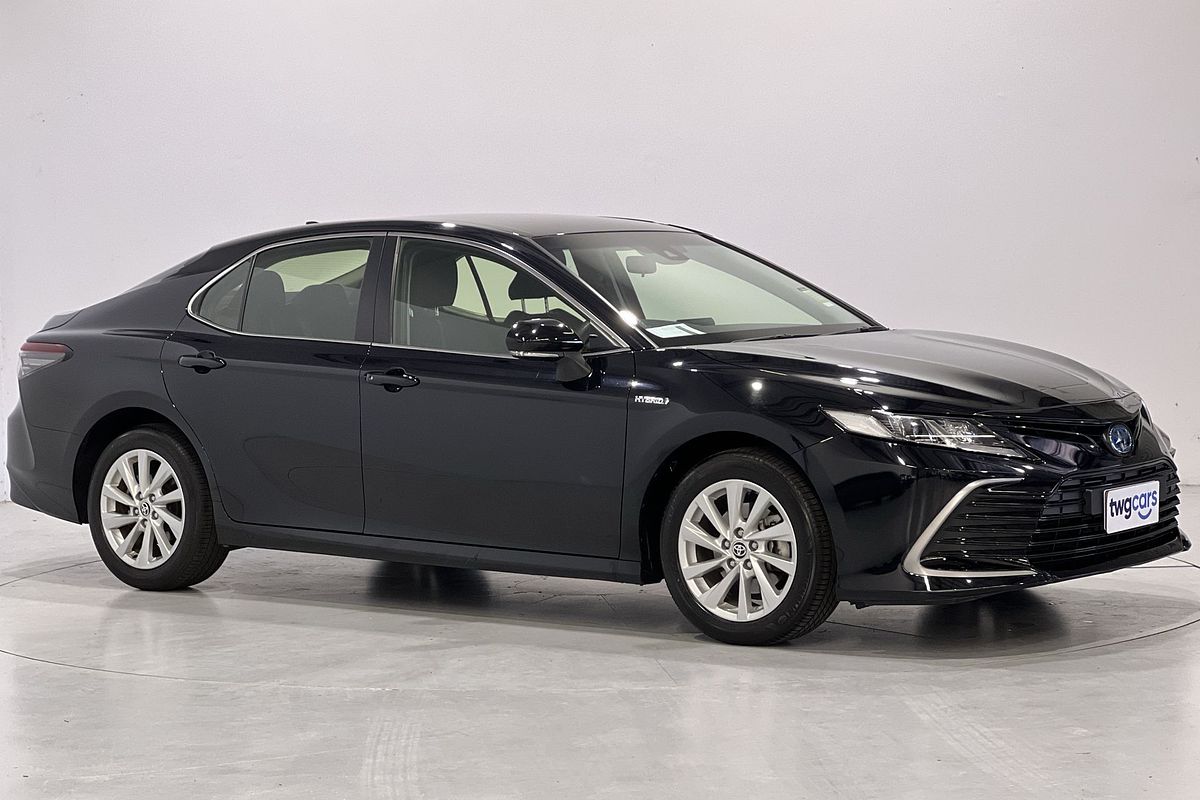 2024 Toyota Camry Ascent AXVH70R