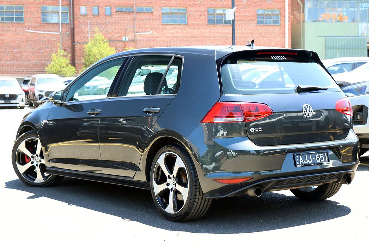 2016 Volkswagen Golf GTI 7