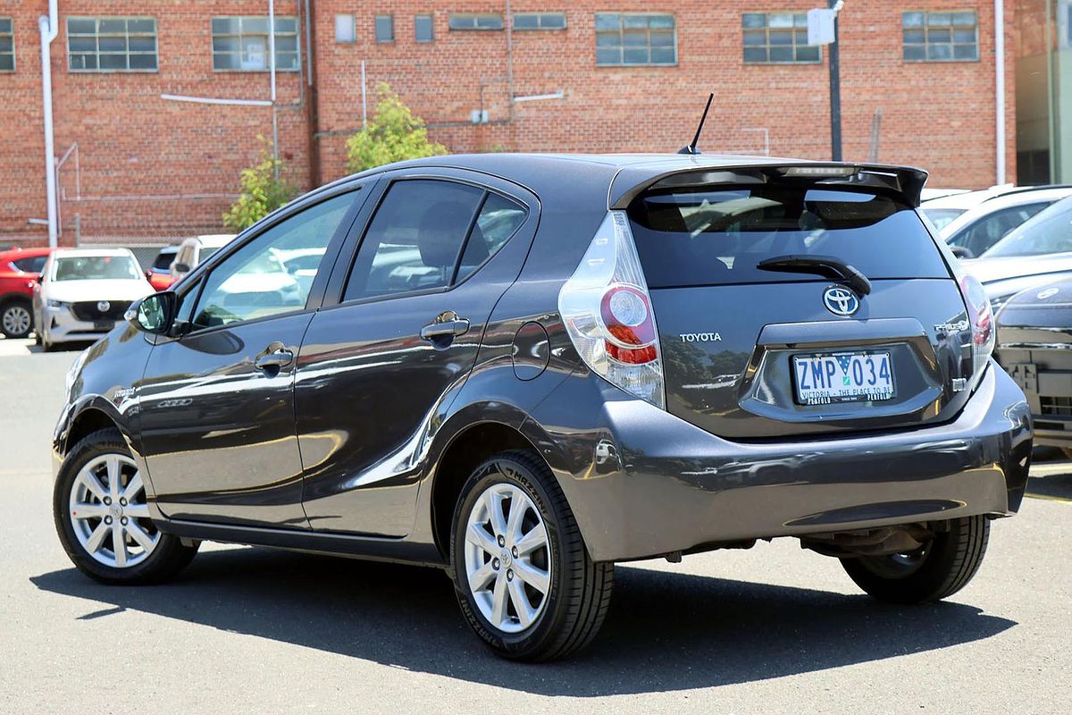 2012 Toyota Prius C i-Tech NHP10R