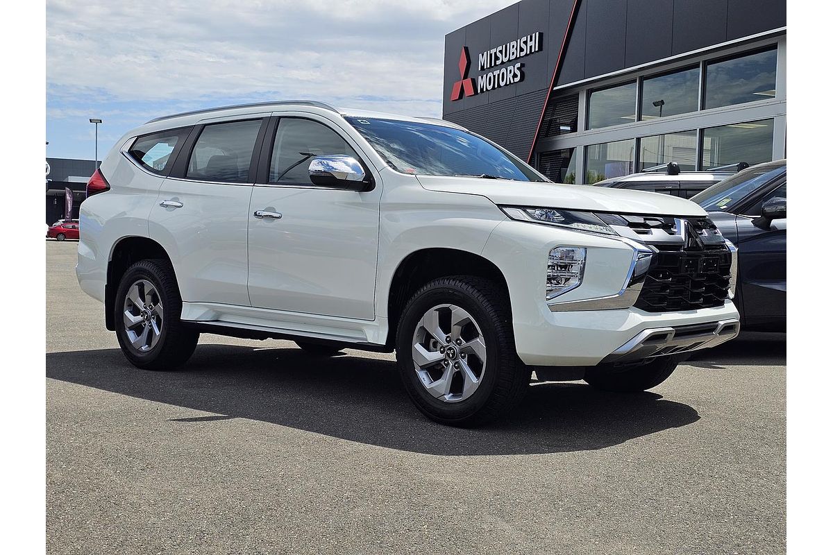 2024 Mitsubishi Pajero Sport GLX QG