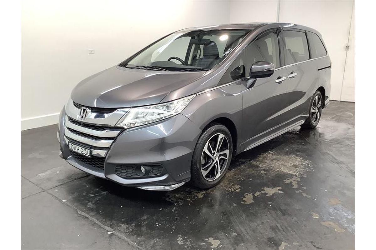 2015 Honda Odyssey VTi-L 5th Gen