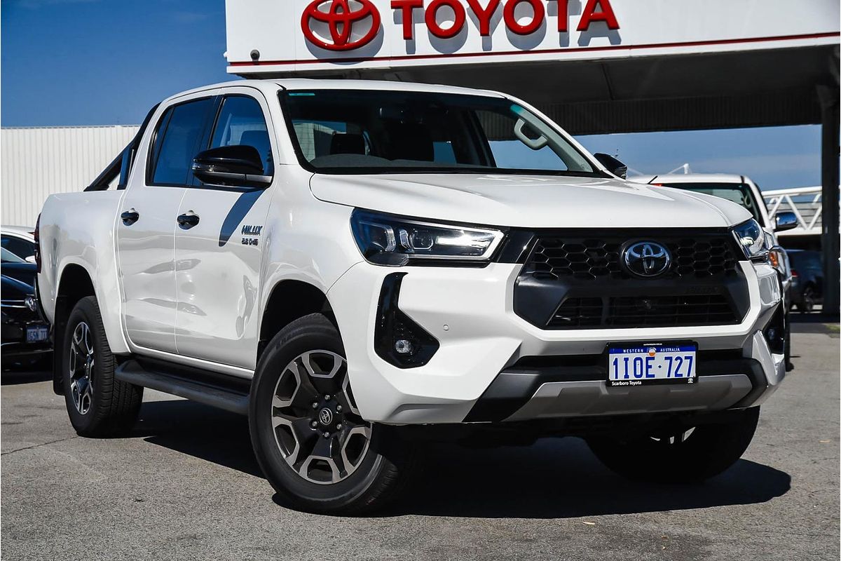 2025 Toyota Hilux SR5 48V GUN126R 4X4