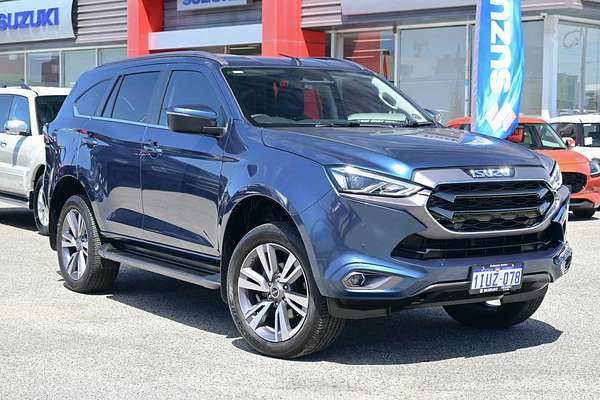 2023 Isuzu MU-X LS-T