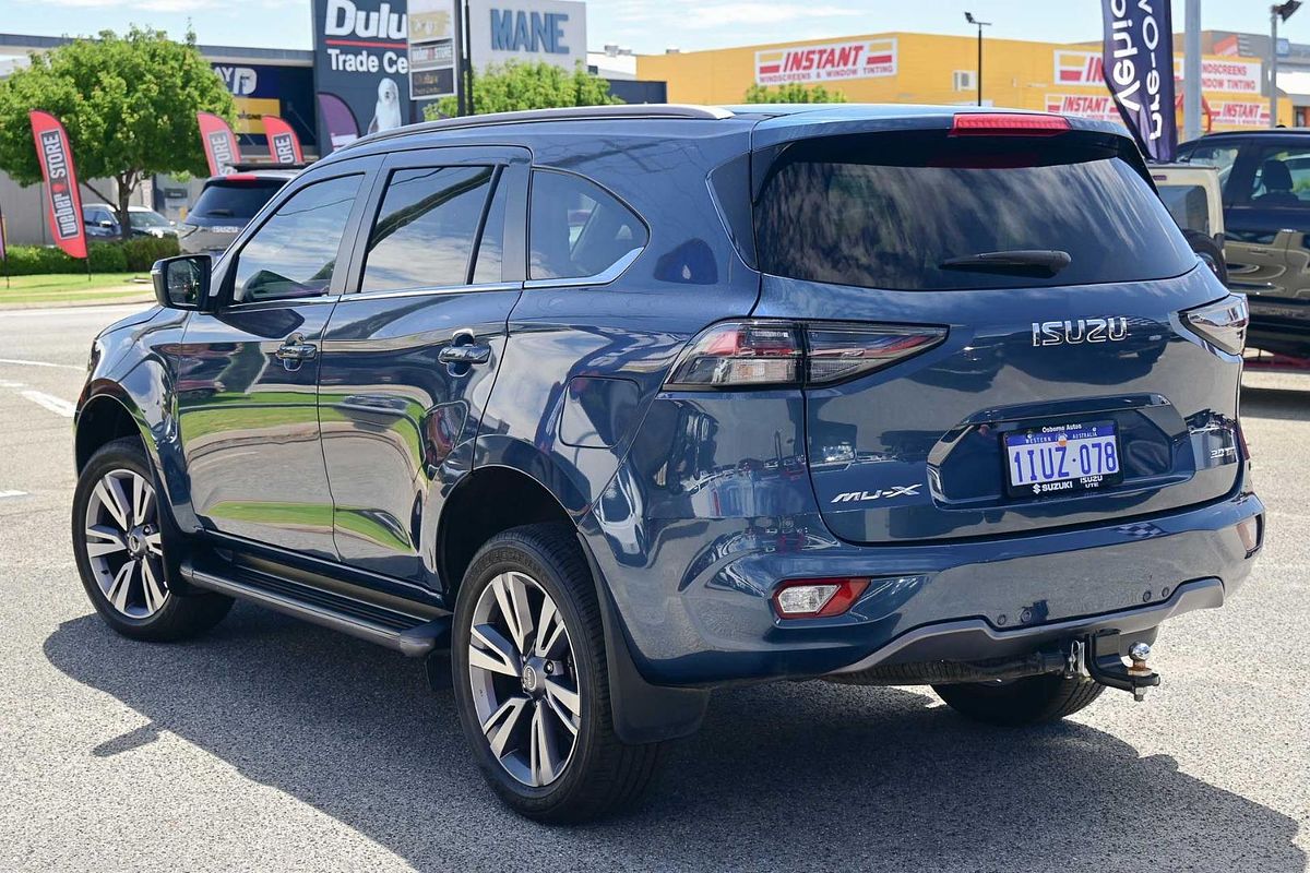 2023 Isuzu MU-X LS-T