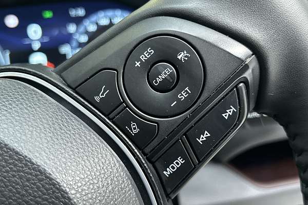 2024 Toyota RAV4 Cruiser AXAH52R thumb-17