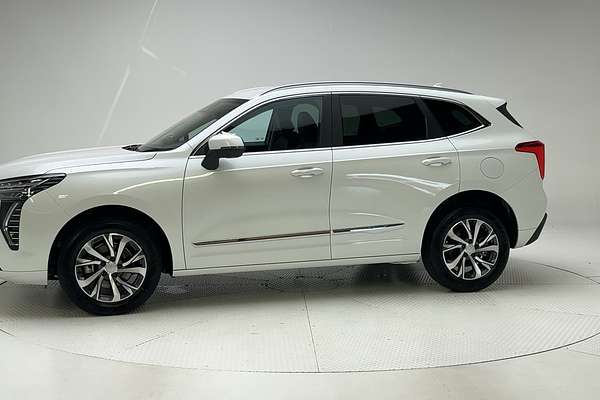 2023 GWM Haval Jolion Lux A01 thumb-6