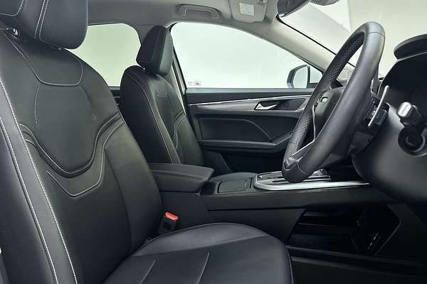 2023 GWM Haval Jolion Lux A01 thumb-12