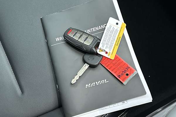 2023 GWM Haval Jolion Lux A01 thumb-22