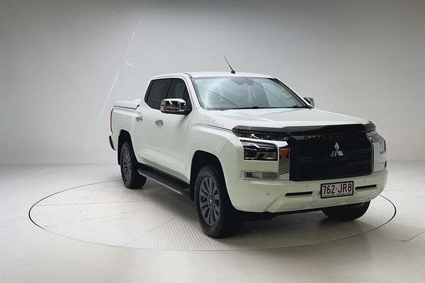 2023 Mitsubishi Triton GLS MV 4X4 thumb-4