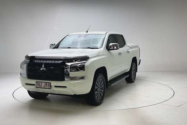 2023 Mitsubishi Triton GLS MV 4X4 thumb-5