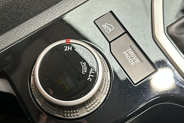 2023 Mitsubishi Triton GLS MV 4X4 thumb-16