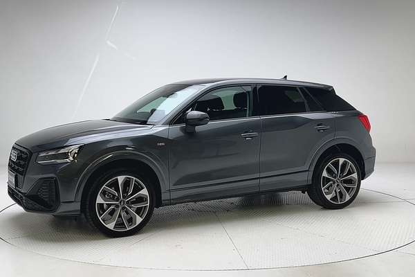 2024 Audi Q2 40 TFSI S line GA thumb-3