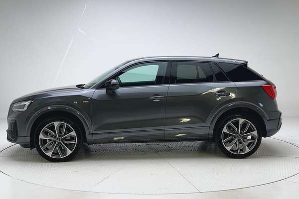 2024 Audi Q2 40 TFSI S line GA thumb-4