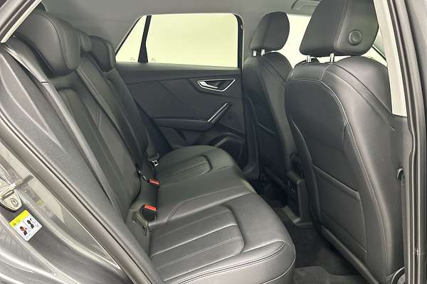 2024 Audi Q2 40 TFSI S line GA thumb-11