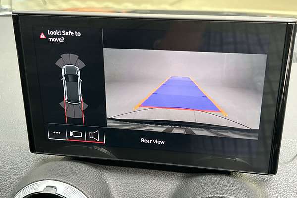 2024 Audi Q2 40 TFSI S line GA thumb-15