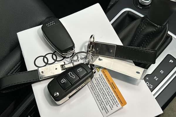 2024 Audi Q2 40 TFSI S line GA thumb-22