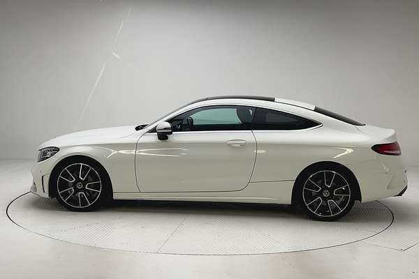 2019 Mercedes-Benz C-Class C200 C205 thumb-4