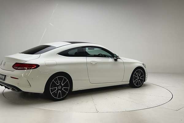 2019 Mercedes-Benz C-Class C200 C205 thumb-7