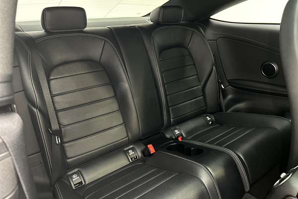 2019 Mercedes-Benz C-Class C200 C205 thumb-11