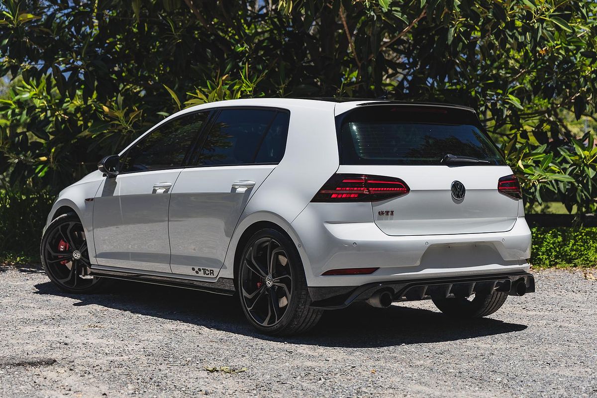 2020 Volkswagen Golf GTI TCR 7.5
