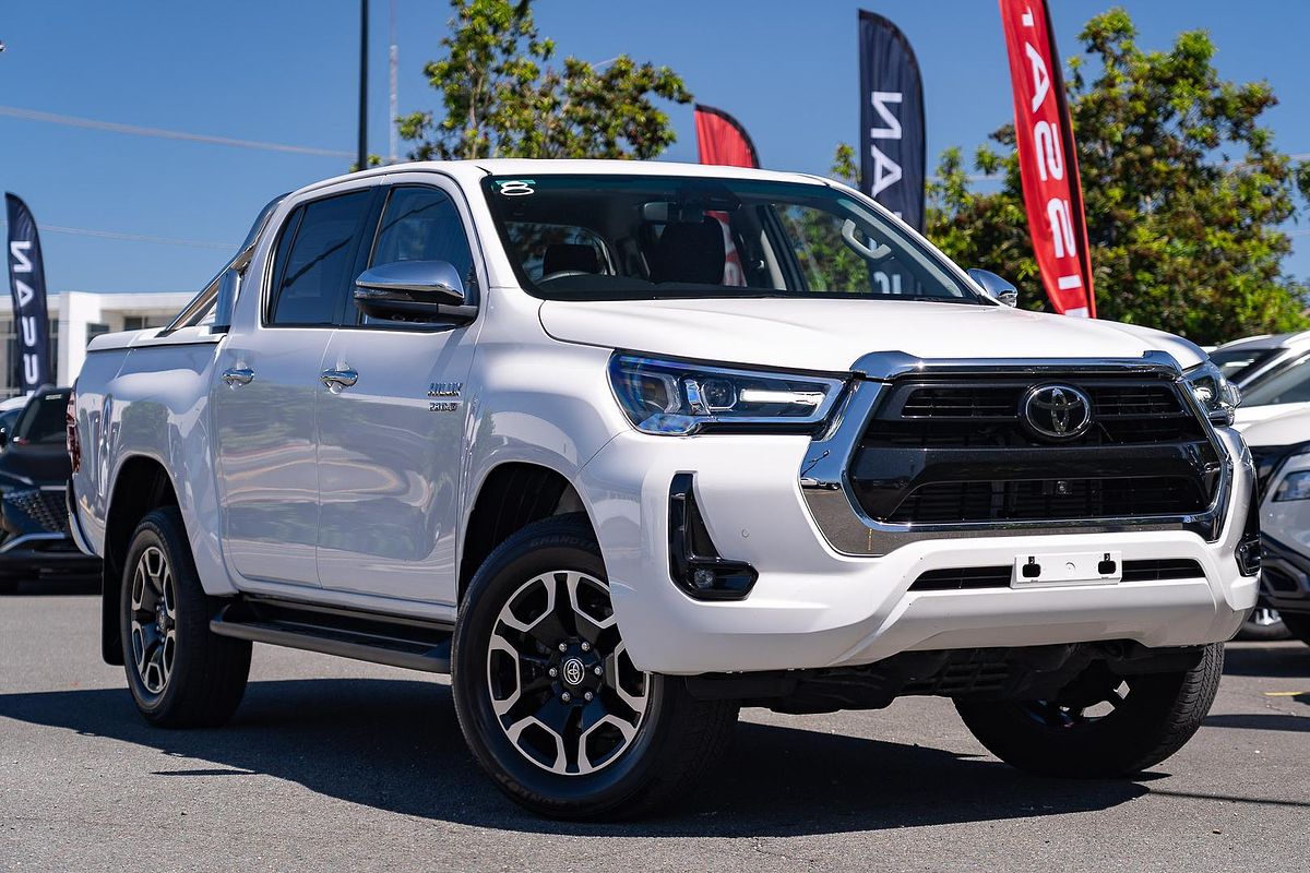 2023 Toyota Hilux SR5 GUN126R 4X4