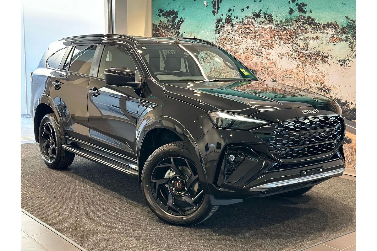 2025 Isuzu MU-X X-TERRAIN