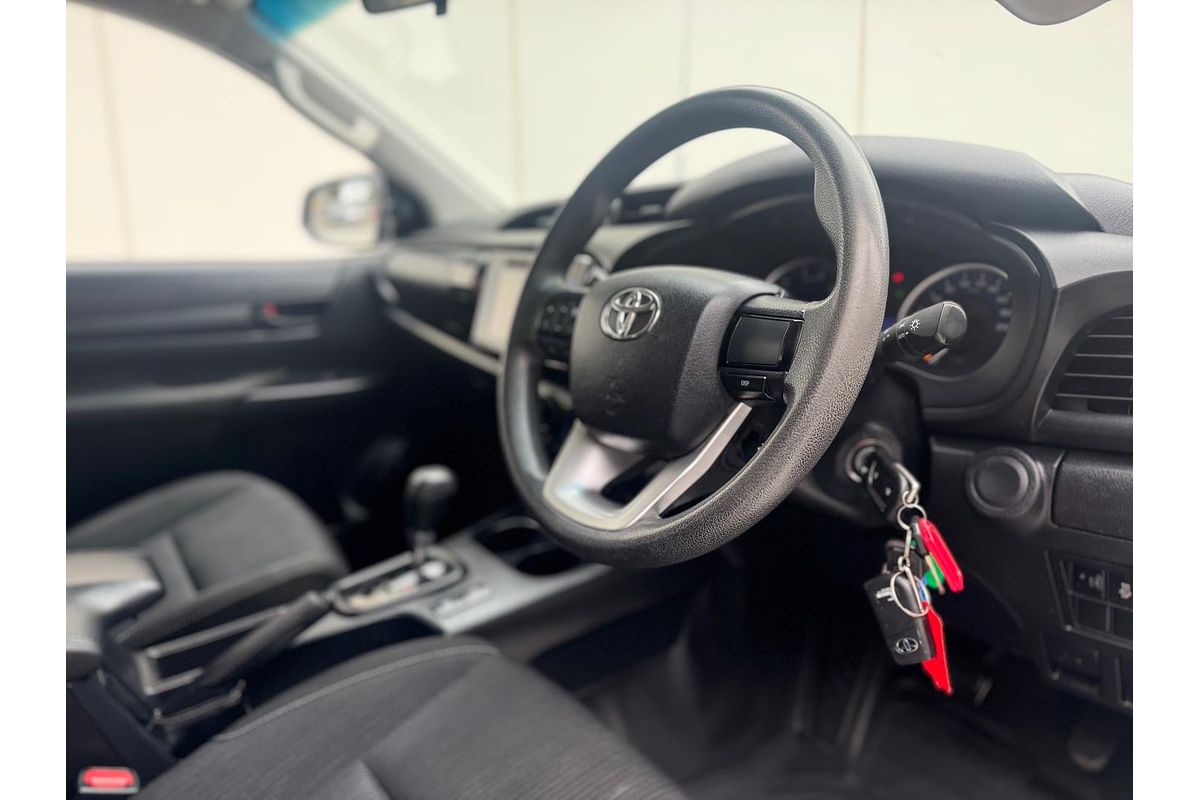 2018 Toyota Hilux SR GUN126R 4X4