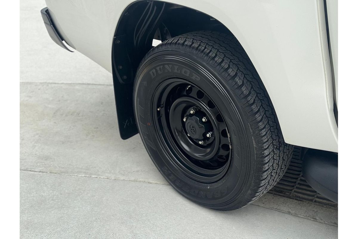 2018 Toyota Hilux SR GUN126R 4X4