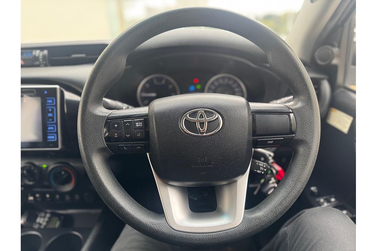 2018 Toyota Hilux SR GUN126R 4X4