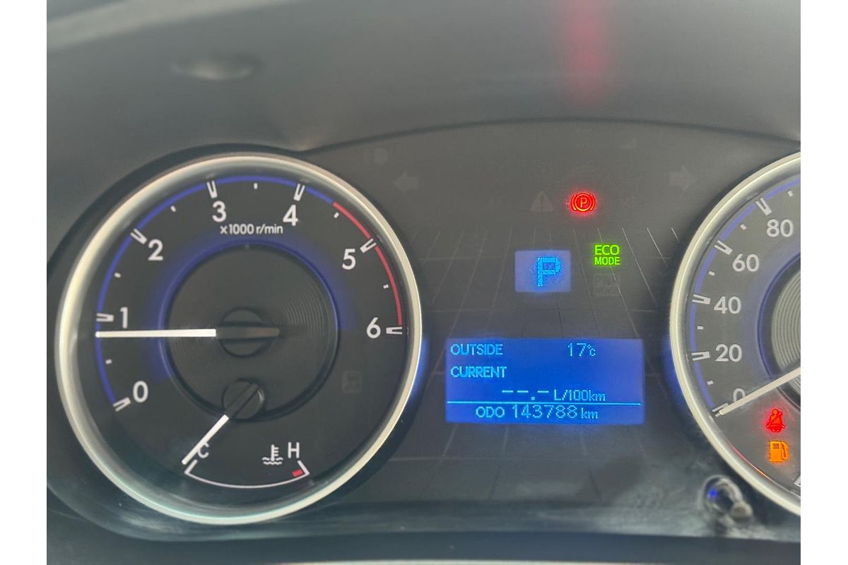 2018 Toyota Hilux SR GUN126R 4X4