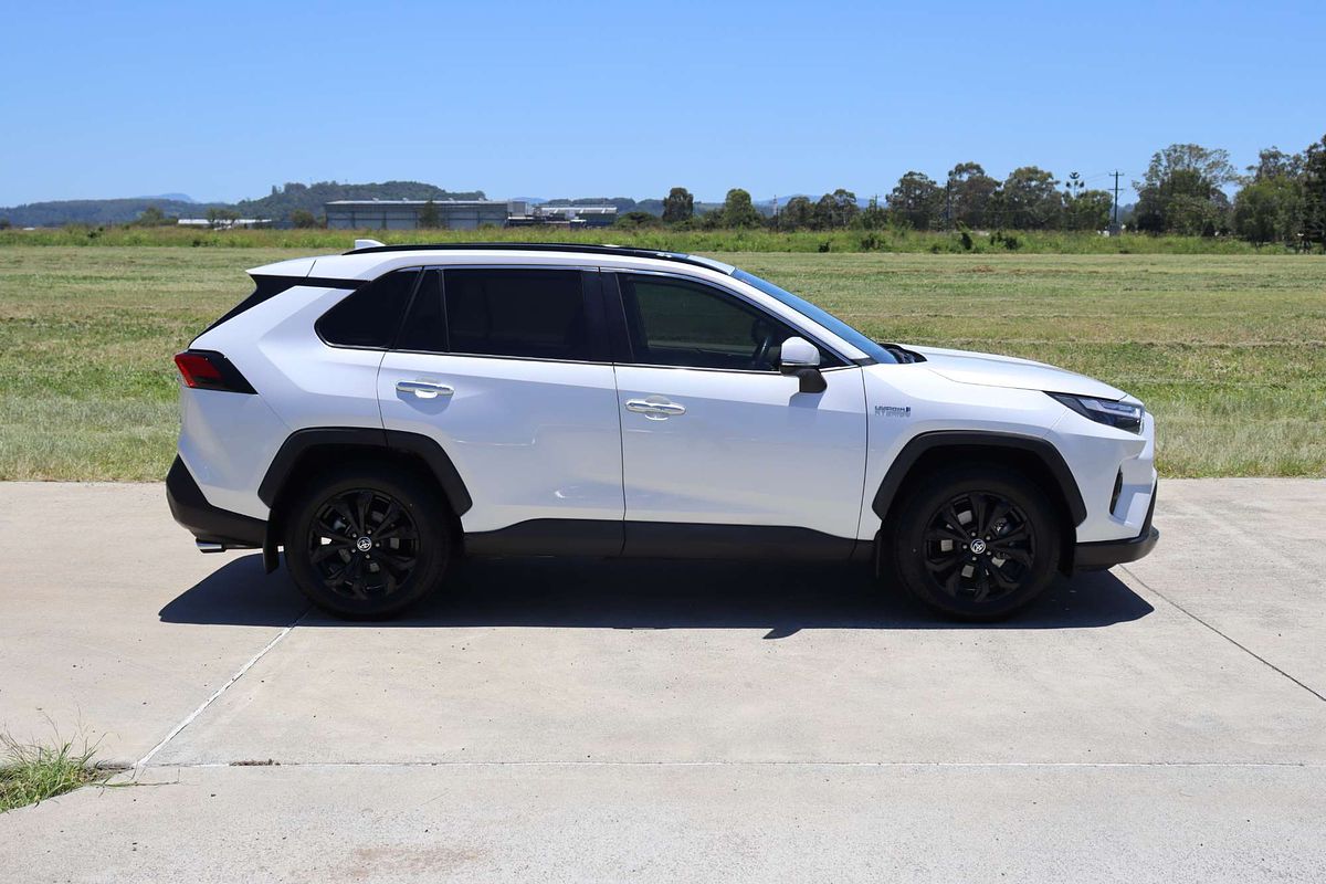 2022 Toyota RAV4 Cruiser AXAH54R