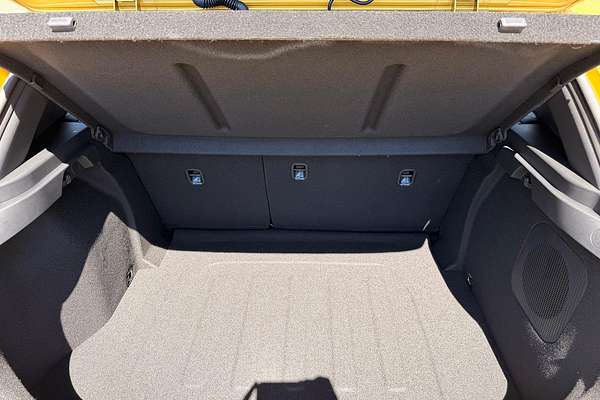 2025 Kia K4 GT-Line CL4m thumb-33