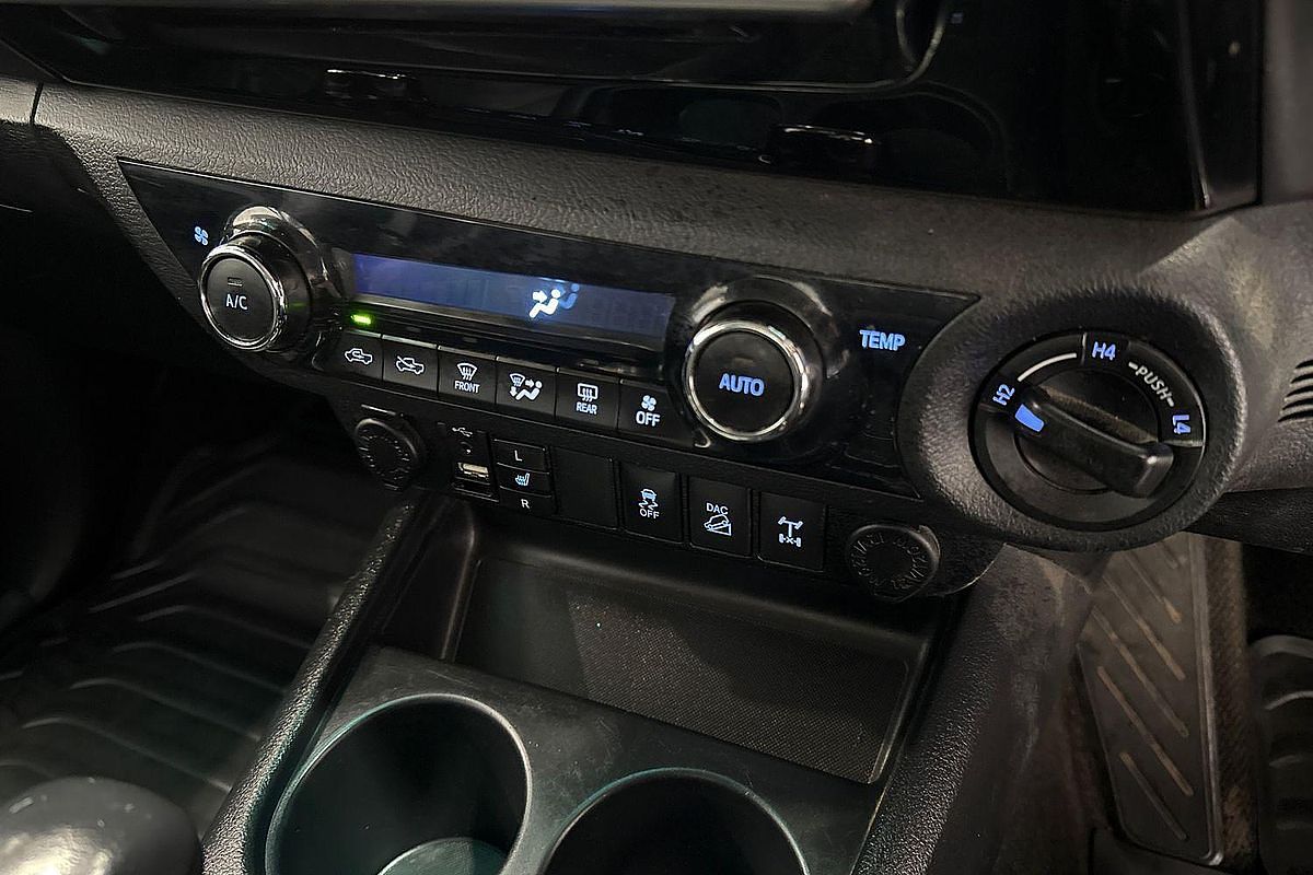 2018 Toyota Hilux SR5 GUN126R 4X4