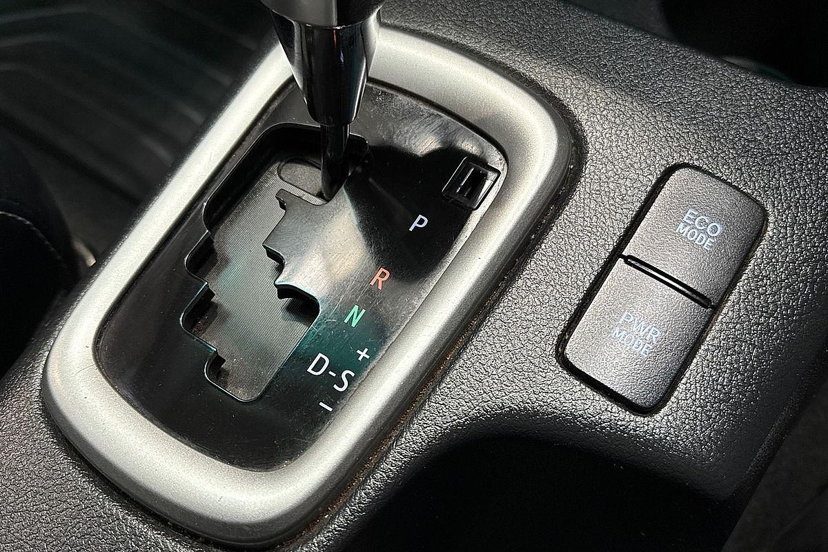 2018 Toyota Hilux SR5 GUN126R 4X4