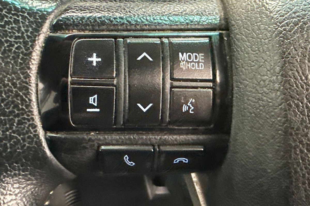 2018 Toyota Hilux SR5 GUN126R 4X4